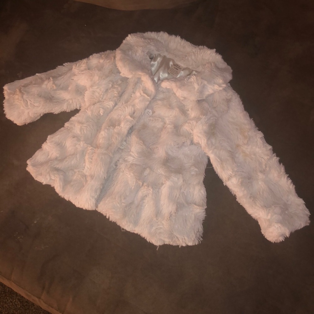 Beautiful coat  for fancy nights out!!!